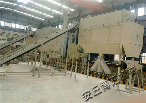 化工粉料自動拆包機的閃光點表現(xiàn)在哪？