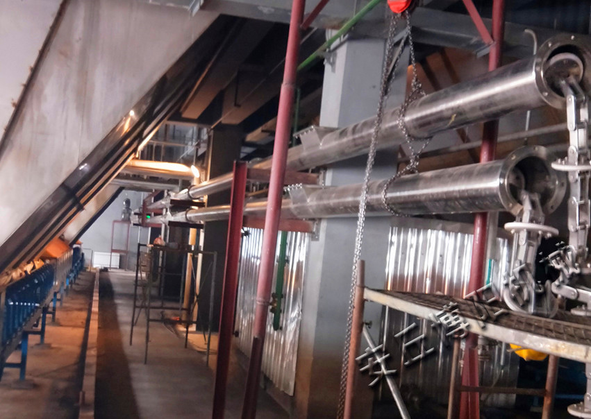 滑石粉管鏈?zhǔn)捷斔蜋C(jī)相比其他輸送設(shè)備好在哪？