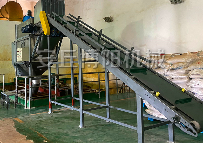 有機(jī)肥自動(dòng)拆包機(jī)的優(yōu)勢(shì)有哪些呢？