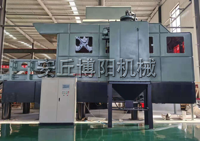 安丘博陽機(jī)械粉料連續(xù)噸袋拆包機(jī)的特點(diǎn)是什么？