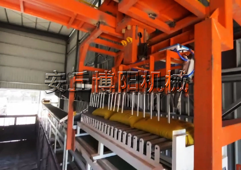 玉米纖維自動裝車機的優(yōu)勢有哪些呢？