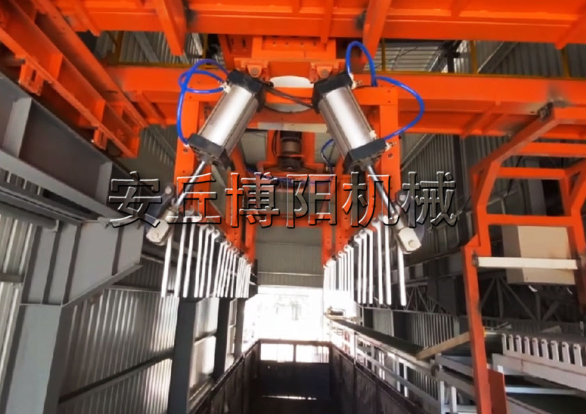 干粉砂漿全自動裝車機的特點是什么呢？