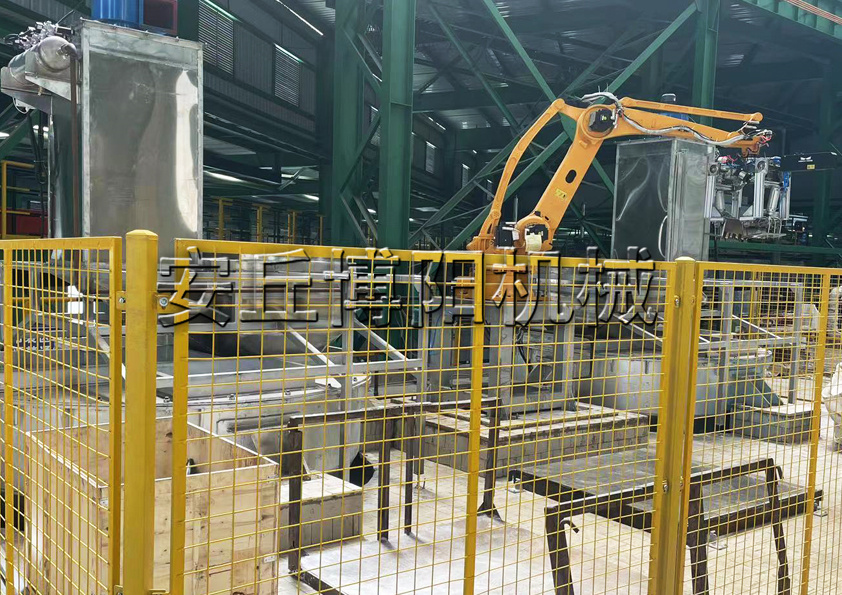 碳酸氫銨自動拆包機械手的使用優(yōu)勢是什么？