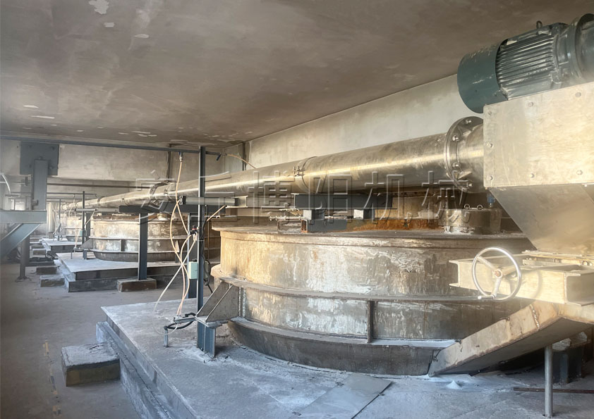 管鏈式輸送機為何能成為化工行業(yè)主要輸送設備?